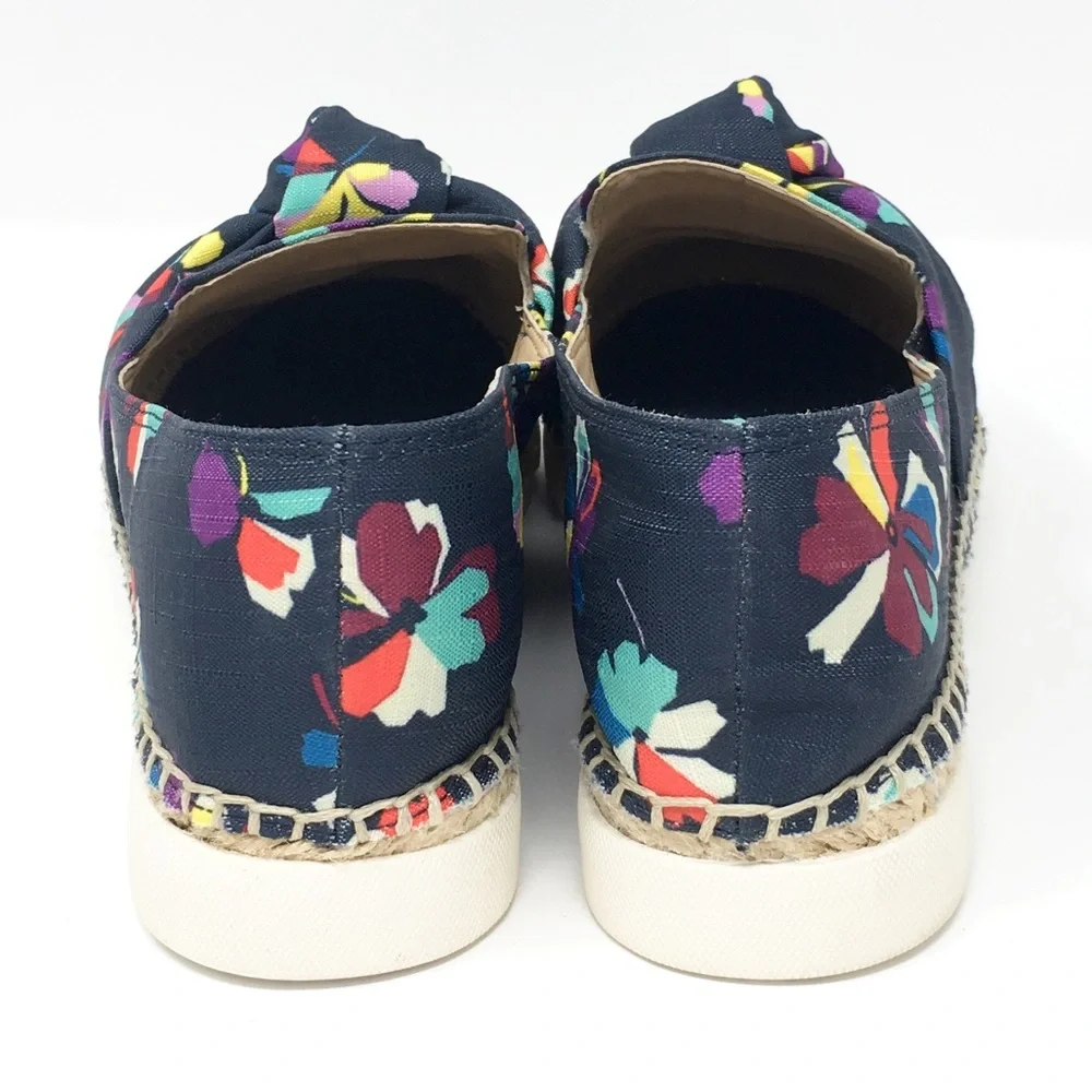 Vince Camuto vince camuto